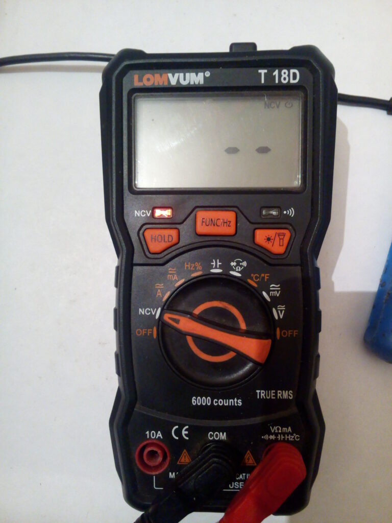 Мультиметр цифровой LOMVUM T18D